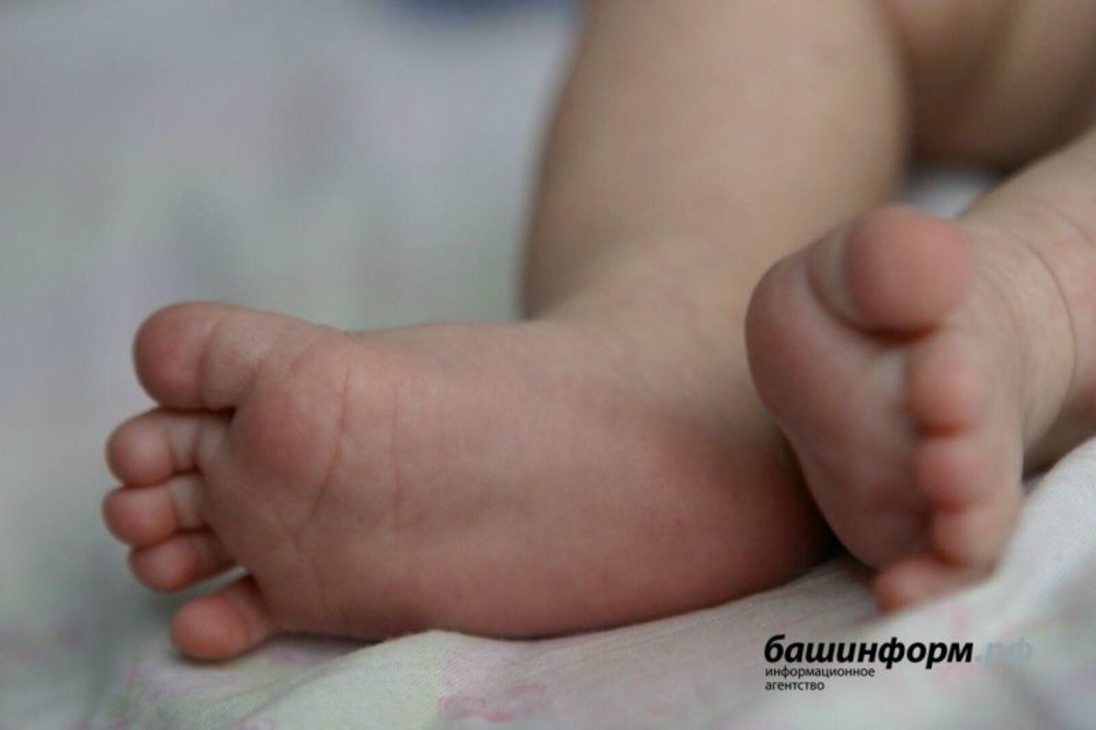 "Мәктәп тәмамлагач та әни булырга кирәк!"