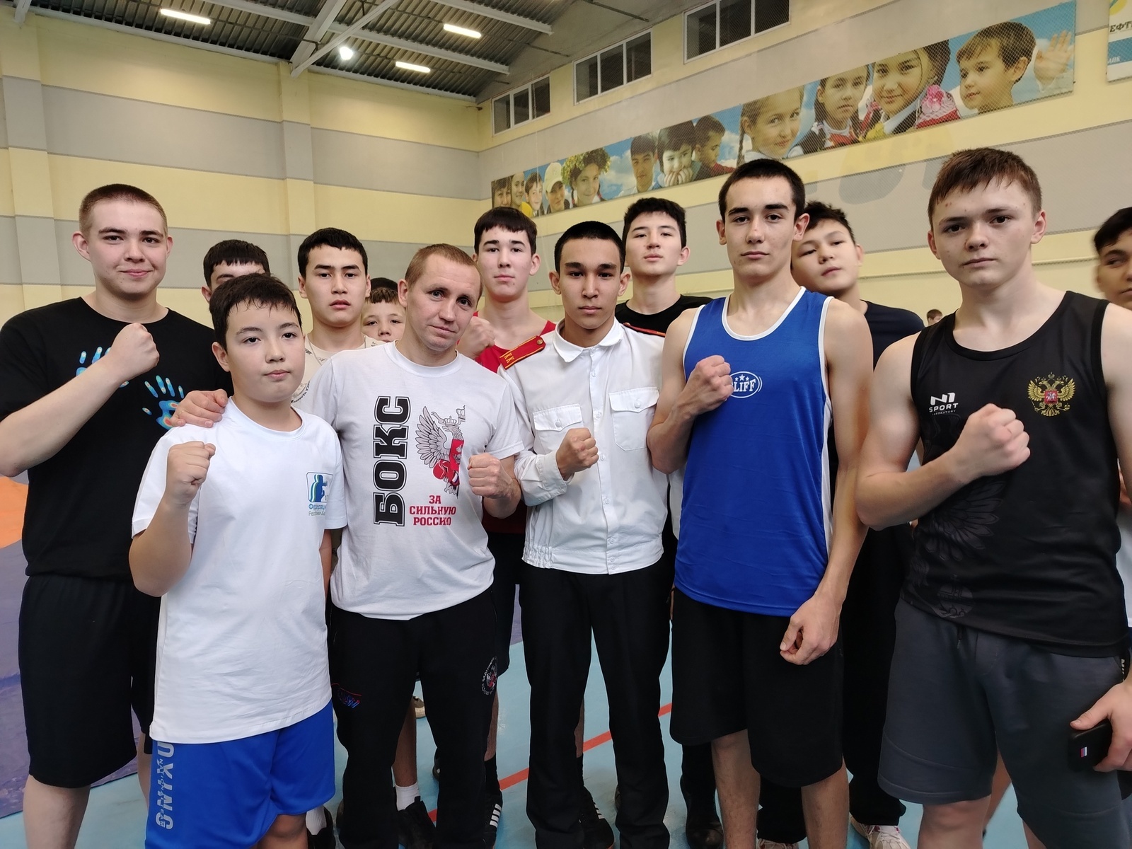 Танылган боксчылар - Баймакта!