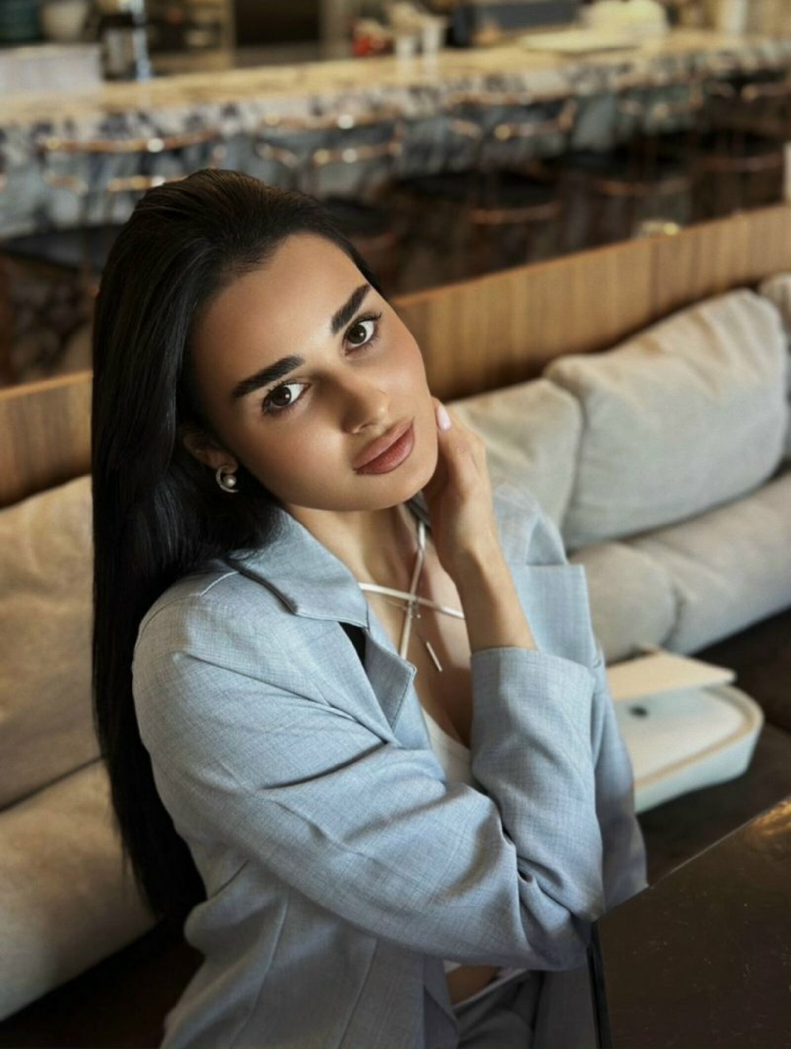 Руль артында кем булган?