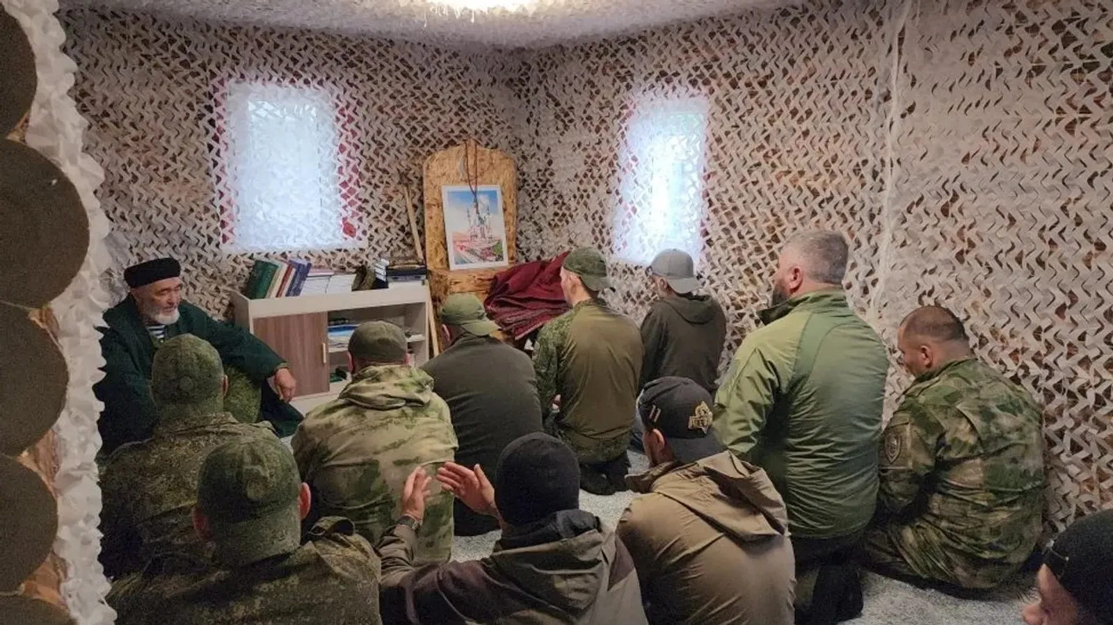 Башкортстан яугирләре гает намазы укыды