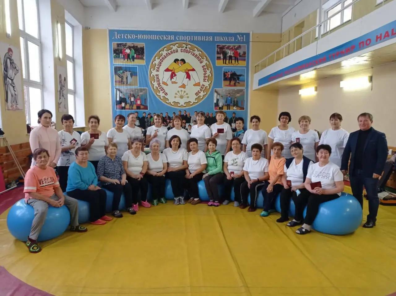 Пенсионерлар хәрәкәттә, күңелләре – яшьлектә!