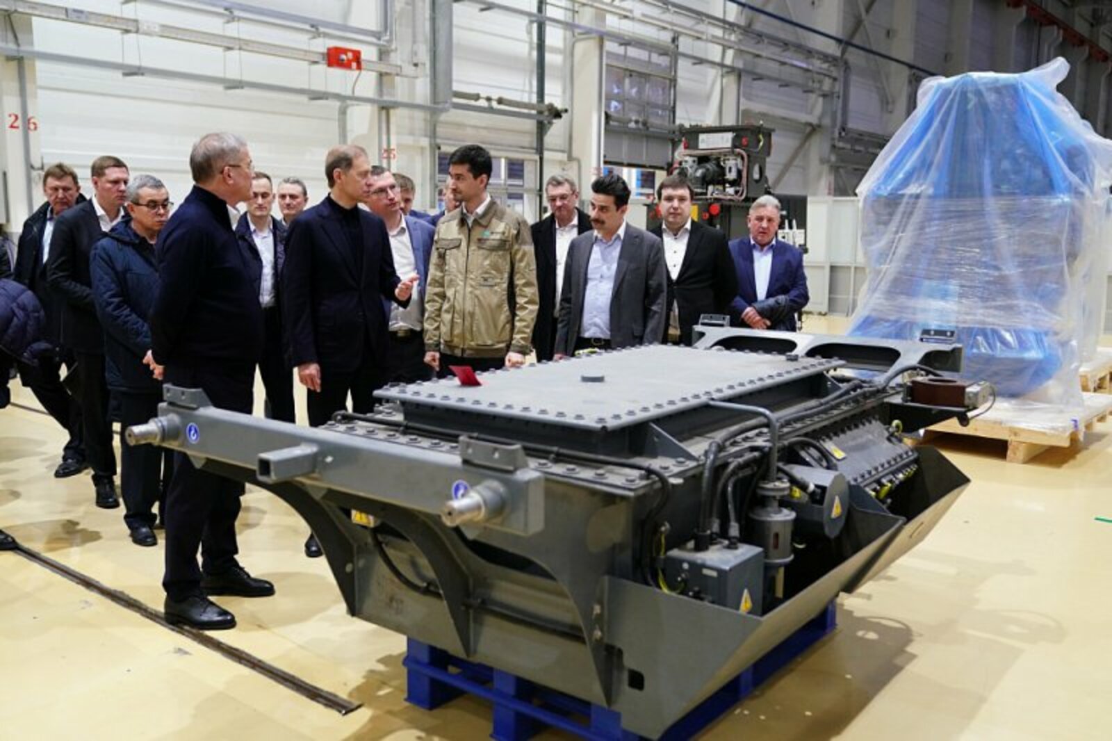 Денис Мантуров Башкортстан предприятиеләрендә булды