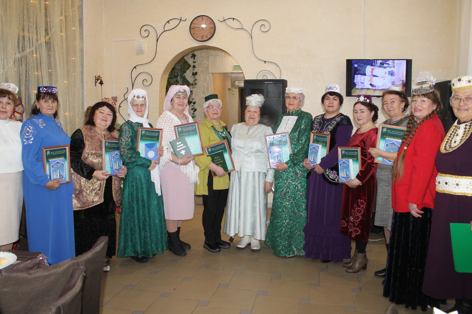 Бердәмлегебезне эш белән раслыйк!