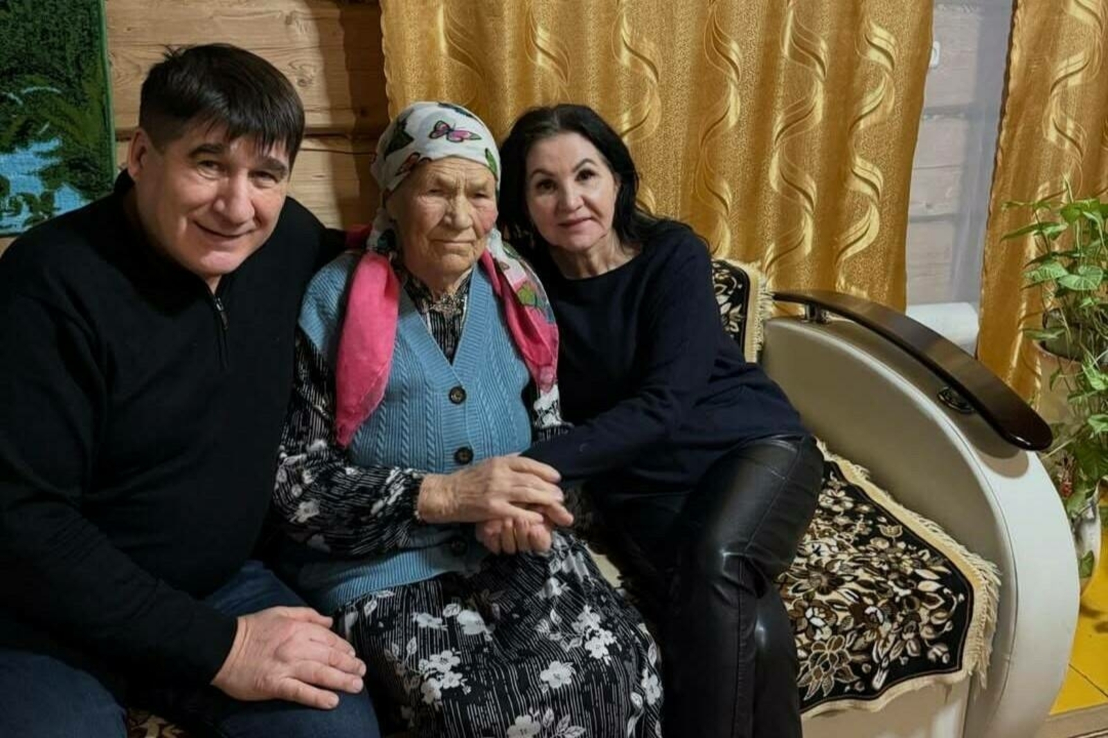 "Урының оҗмах түрләрендә булсын, әнкәй..."