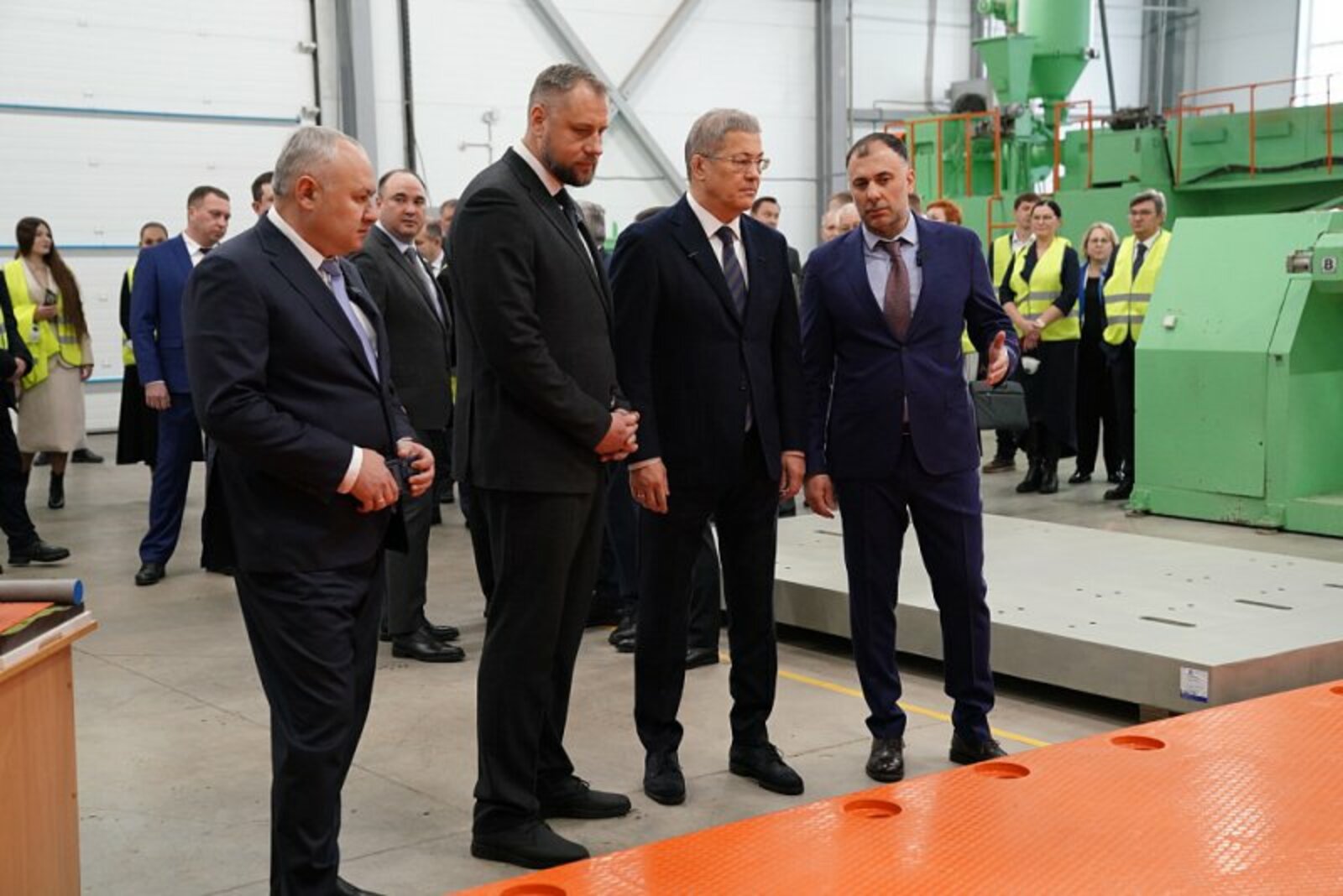 "СТЕКЛОНиТ" бик нәтиҗәле эшли"