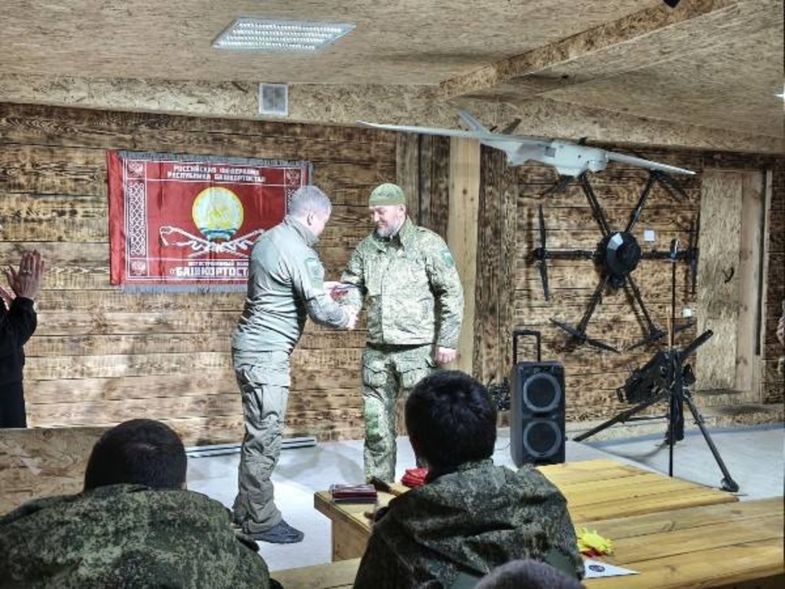 "Африка" БПЛА белән оста идарә итә