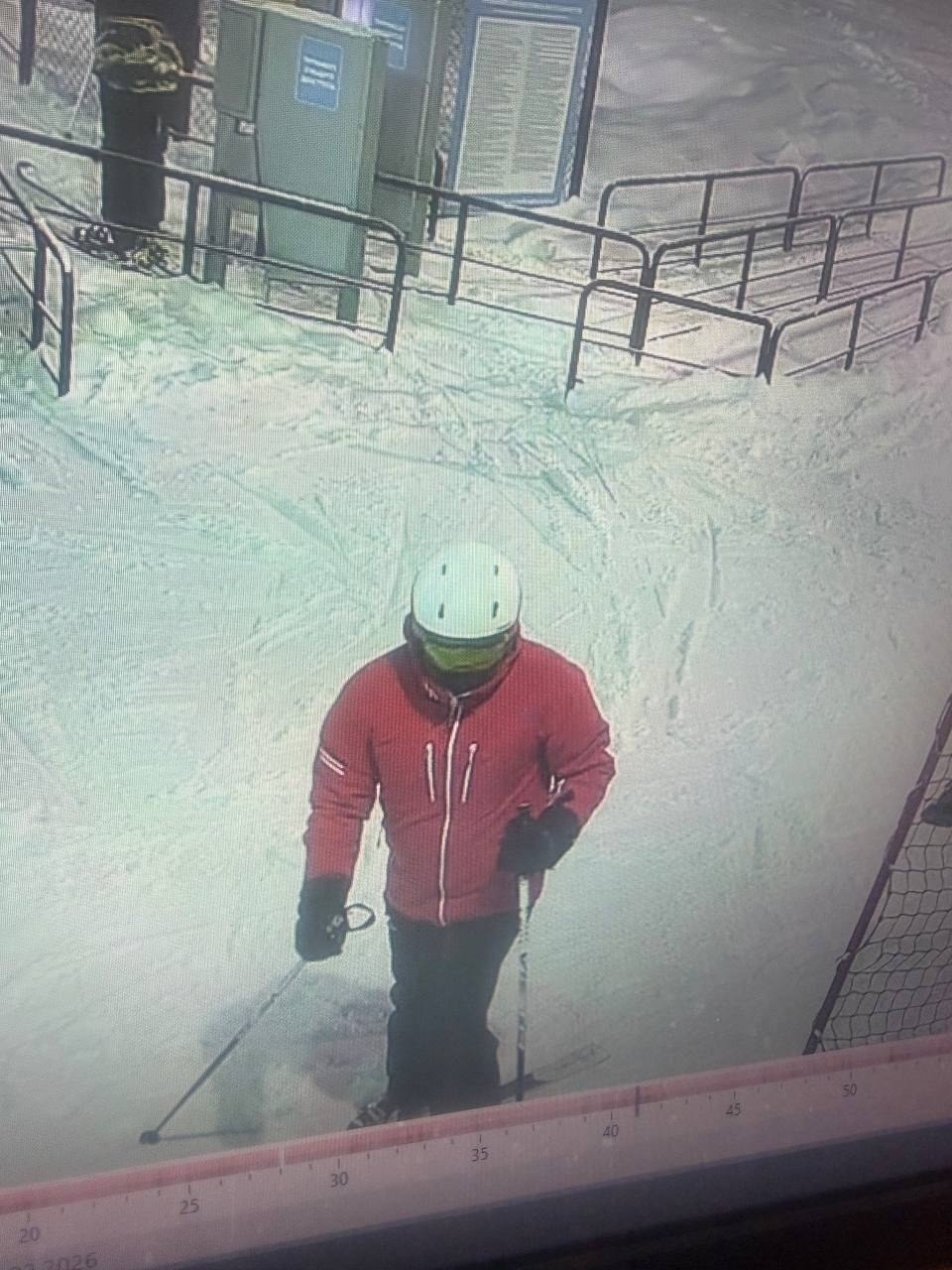 Зур тизлектә чаңгычыны бәрдергән