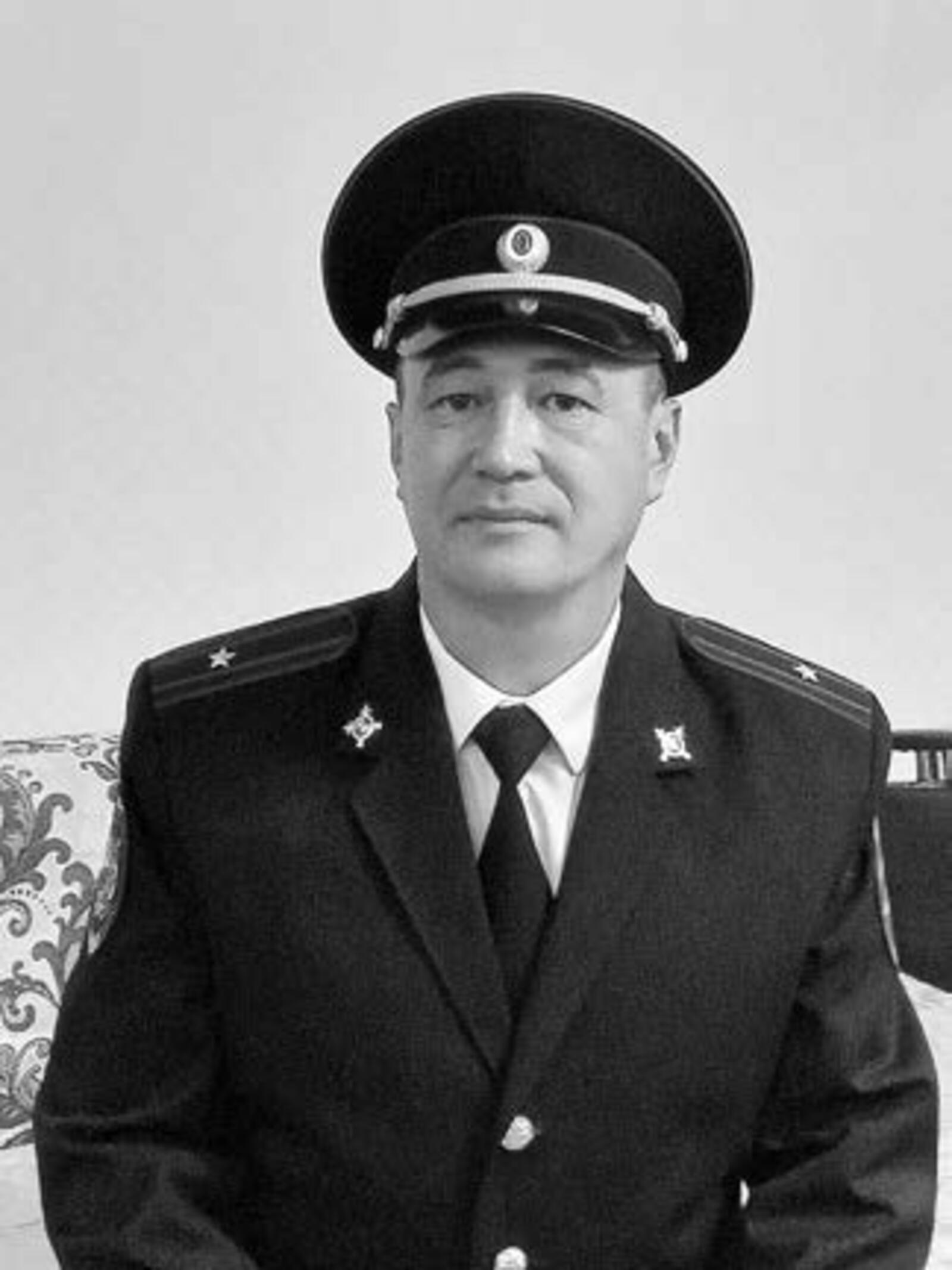 Чын ир-егетне авырлыклар чыныктыра гына