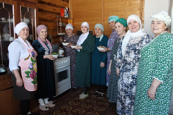 Бердәмлек һәм рухи җылылык бәйрәме