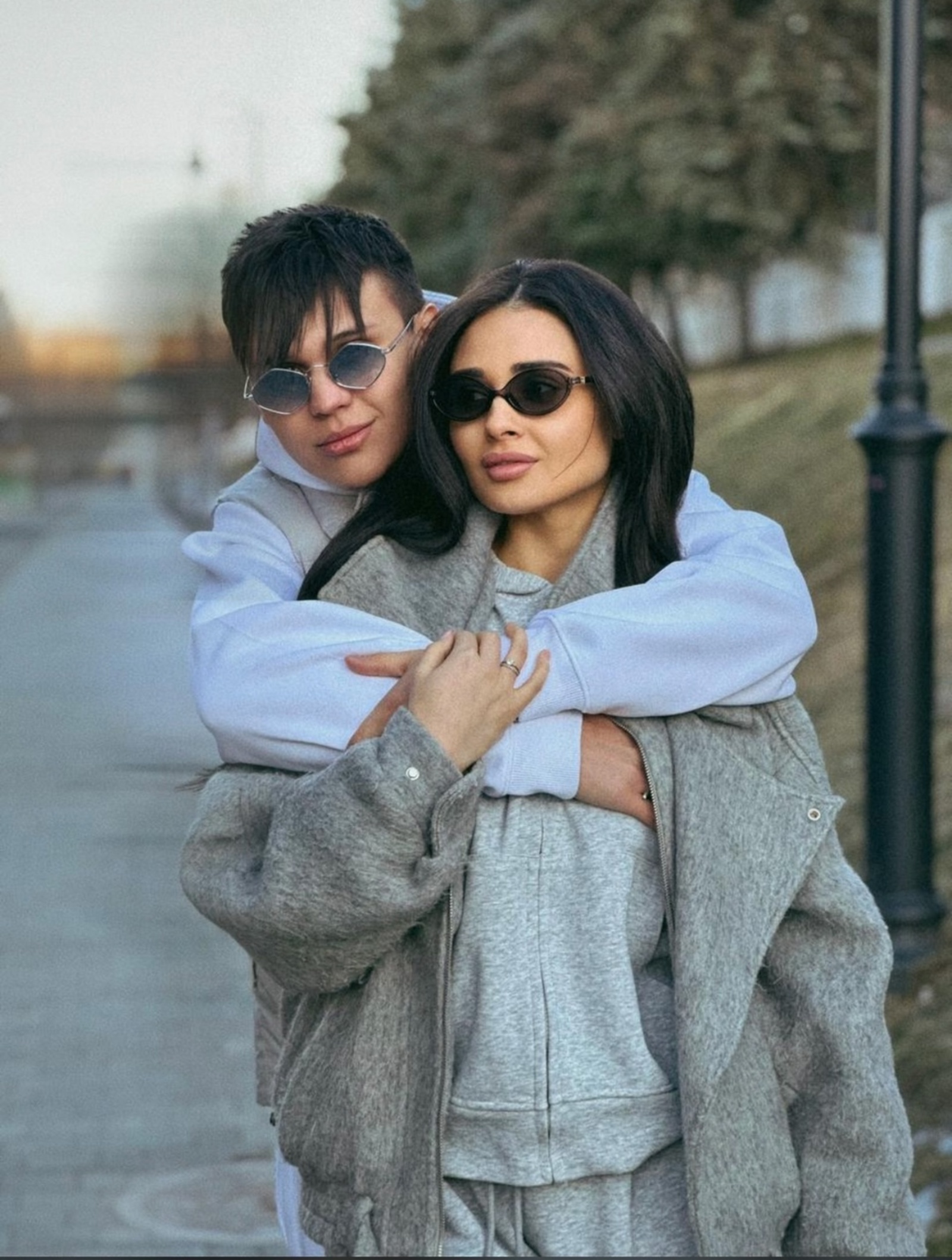 "Мине Вилдан аякка бастырды"