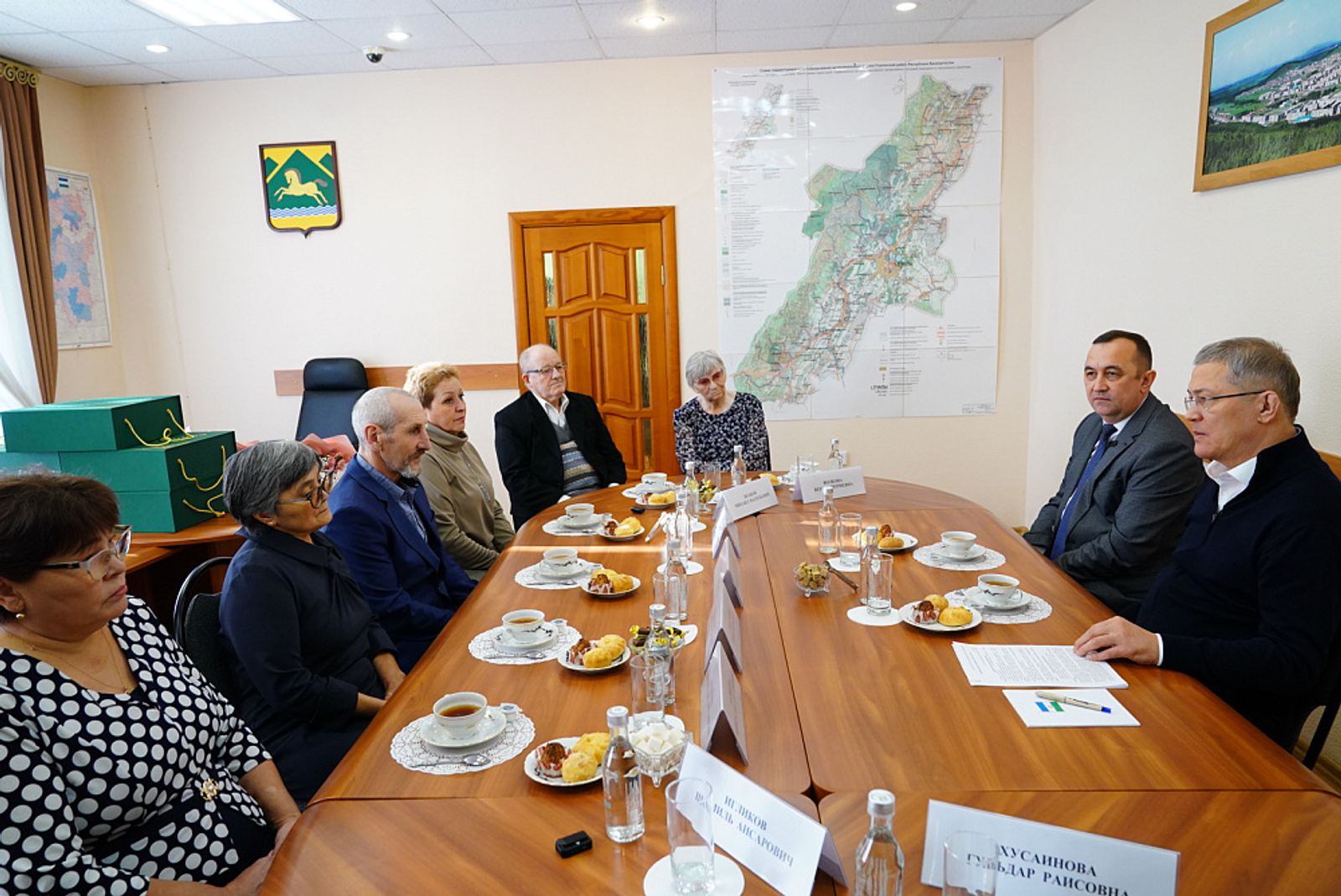 "Егетләр - чын геройлар..."