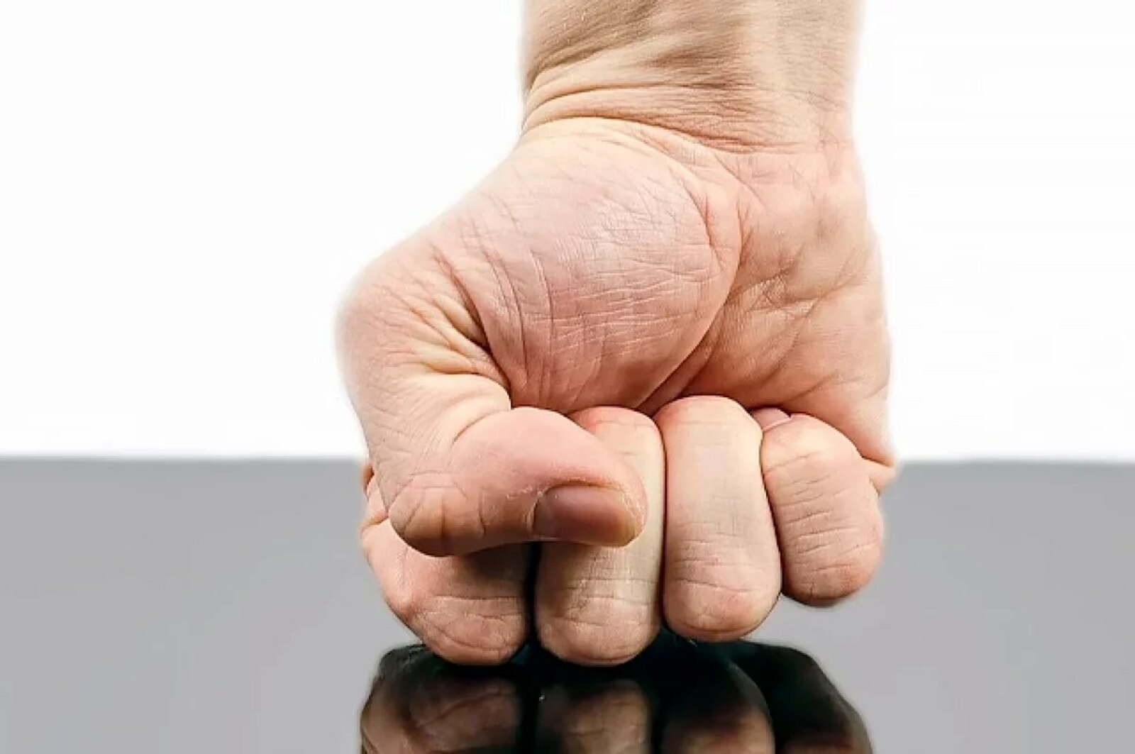 “Ачуыгызны эчкә йотыгыз”