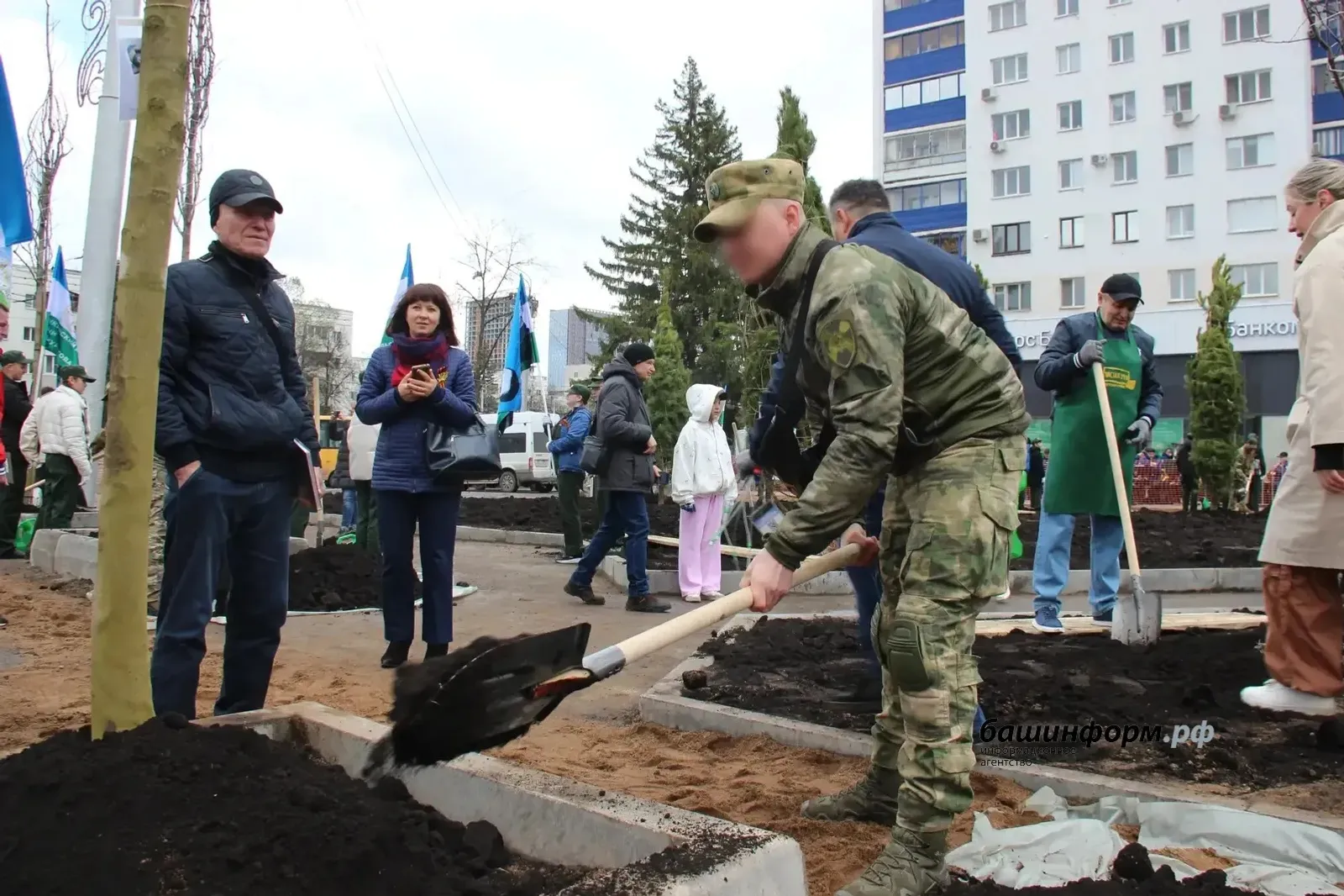 Уфада СВО геройлары хөрмәтенә сквер ачылды