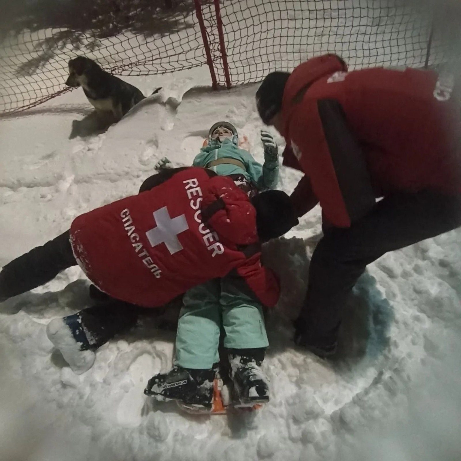 Зур тизлектә чаңгычыны бәрдергән