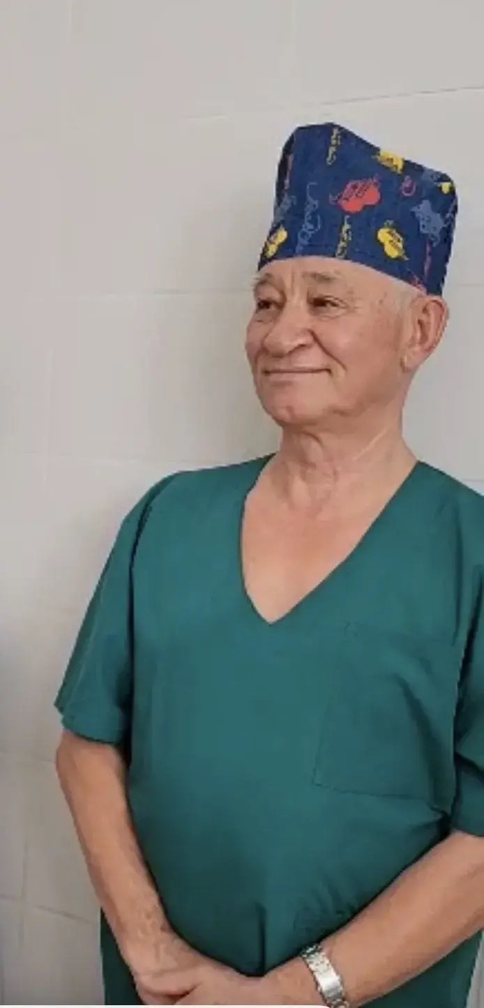 Табиб стажы — ярты гасыр