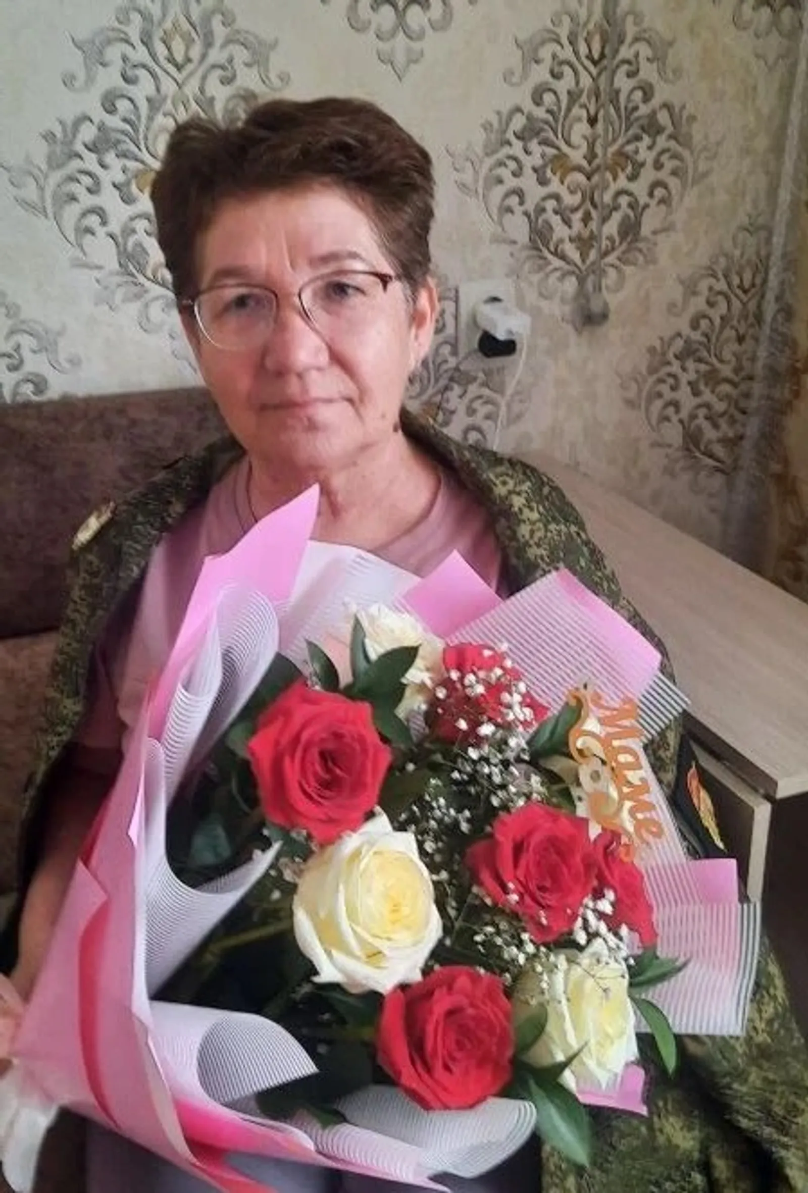 Бар гомере Ватан сагында аның!