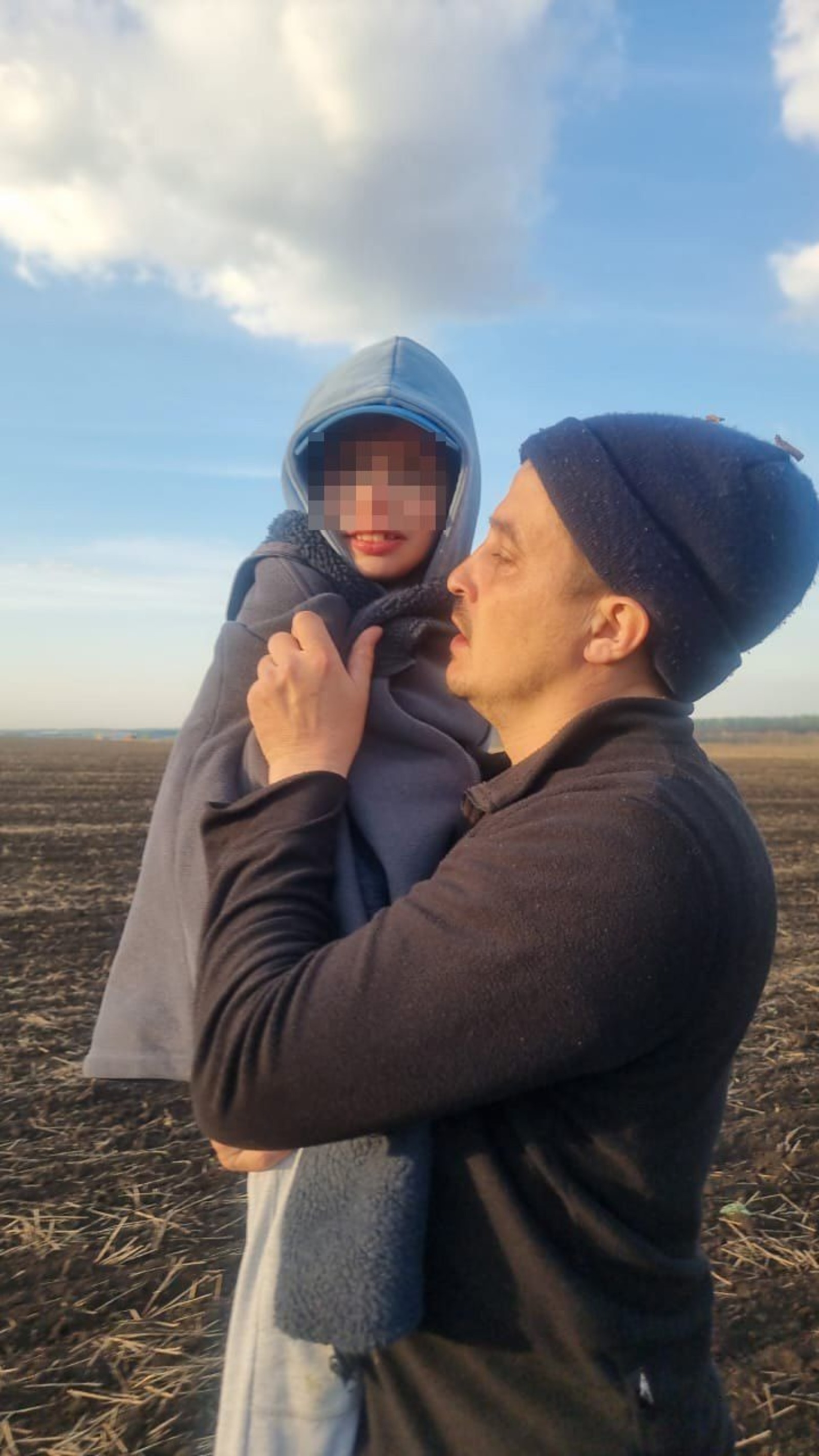 Бала кырда төн кунган