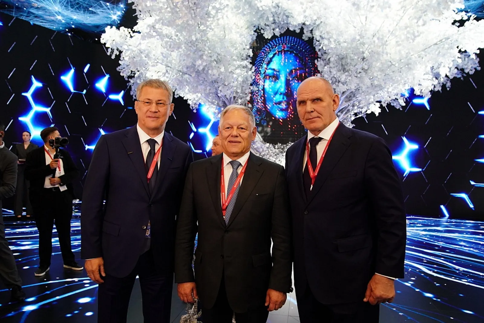 Башкортстан стендын мәртәбәле кунаклар бәяләде