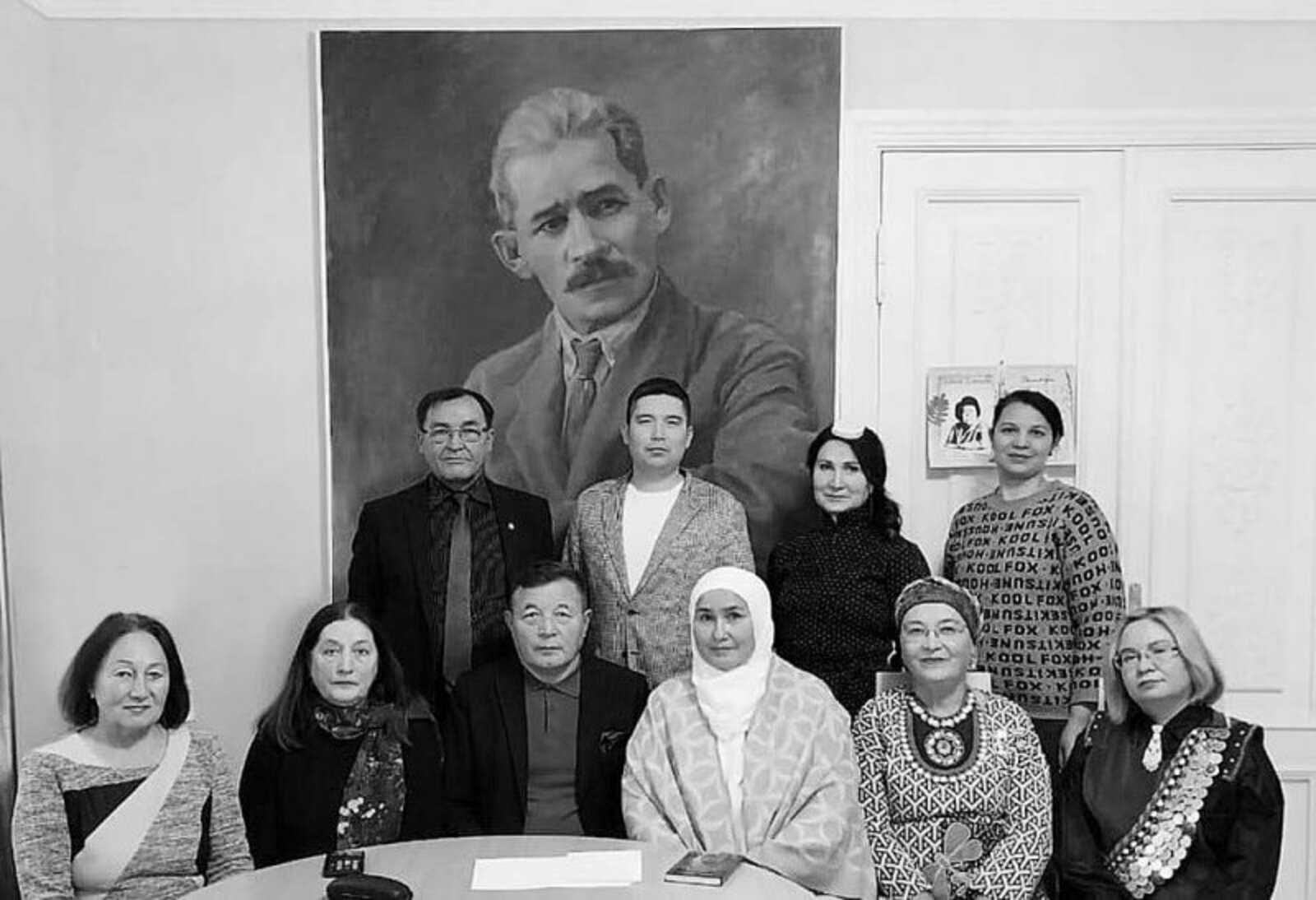 Зәңгәр күккә очты “Ак күгәрчен”