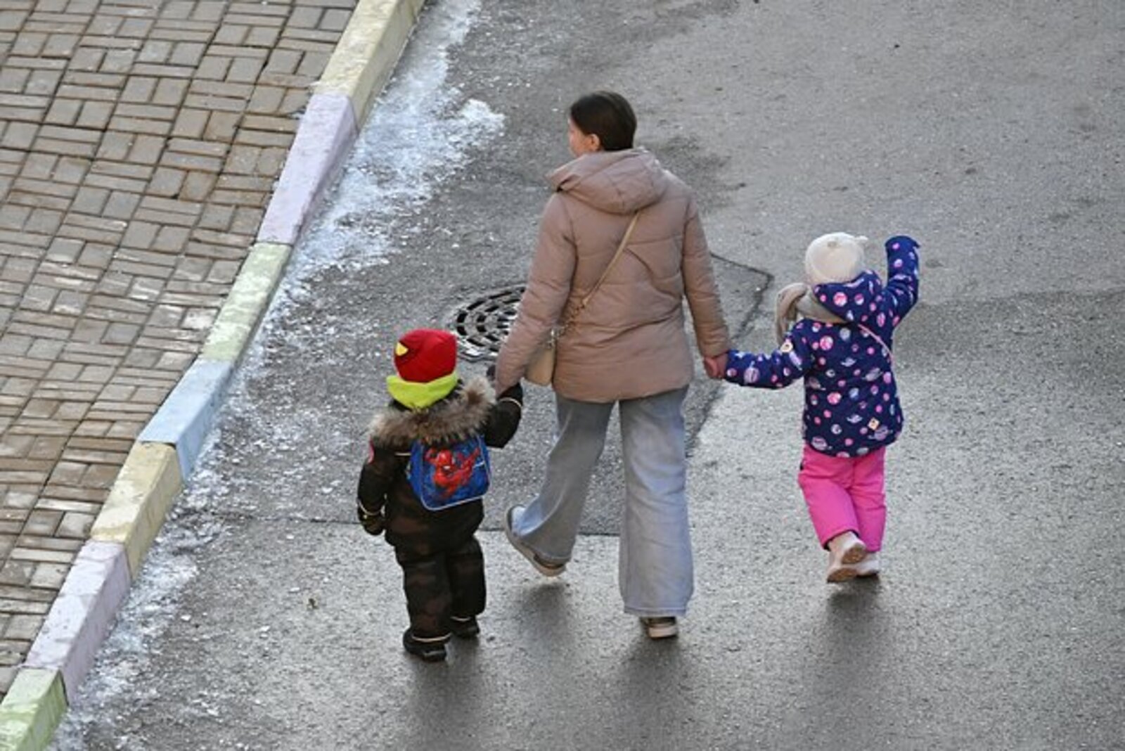Бала тәрбияләүче хатын-кызларга хезмәт хакы түләмәкчеләр
