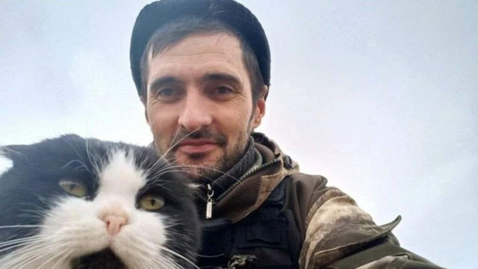 "Волонтерлар алдында баш иябез..."