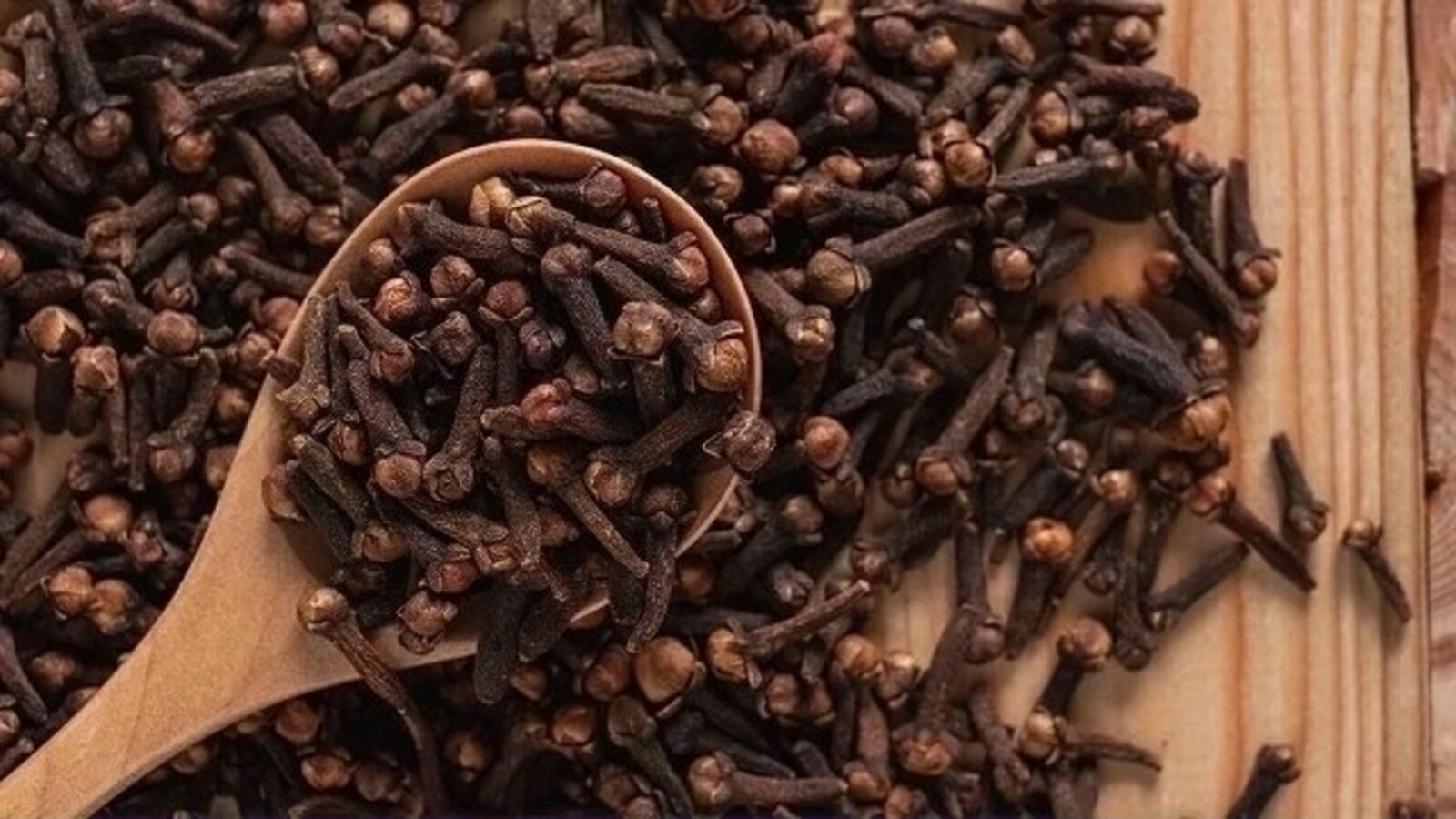 Көн саен канәфер чәйнәгез