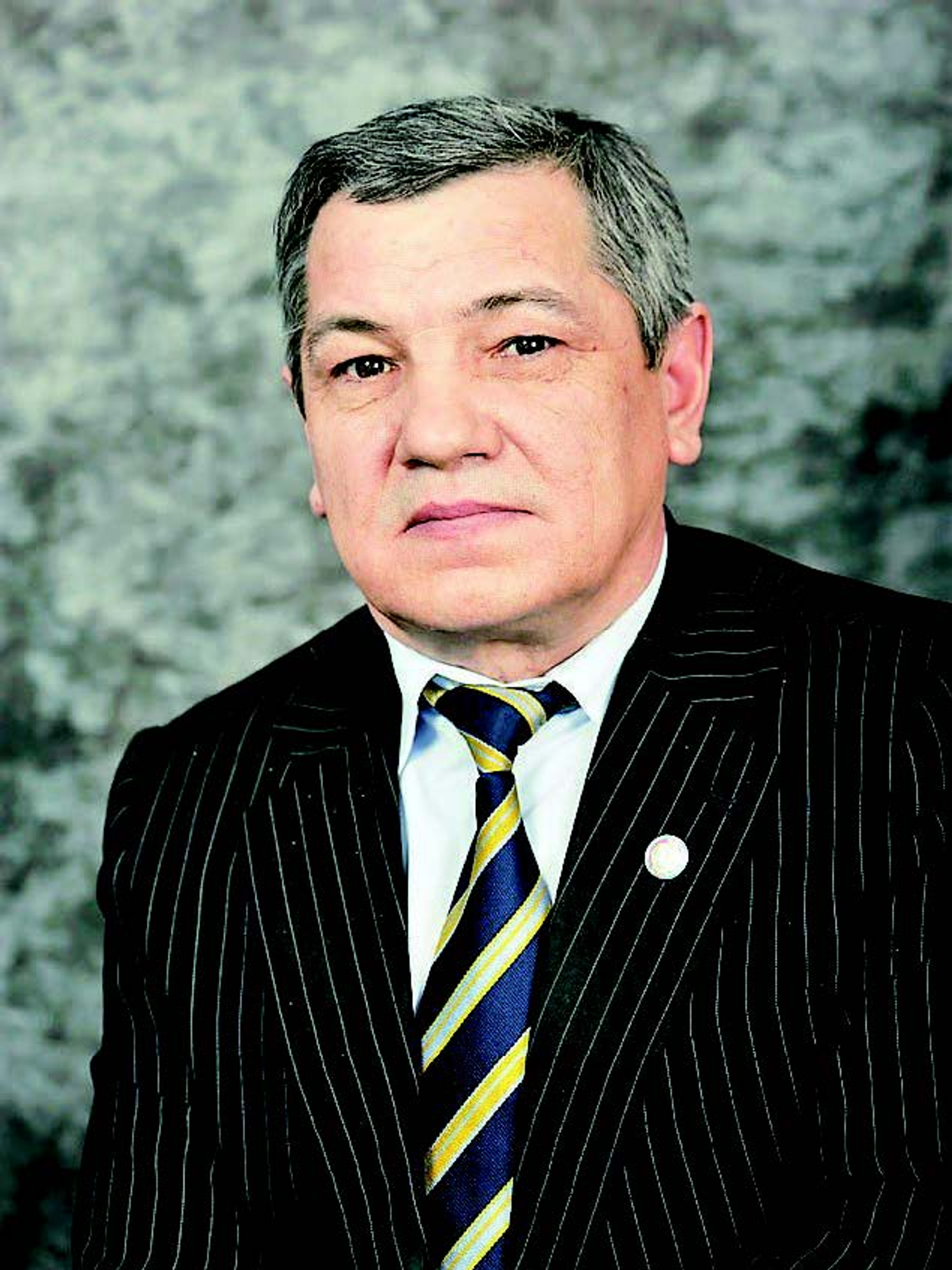 Тарихта җуелмас эз калдырды!