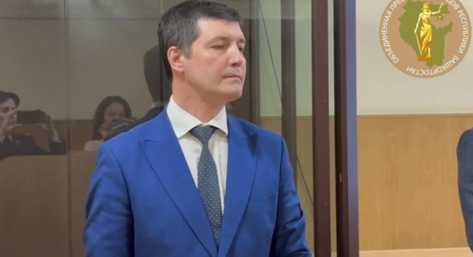 Элекке ректорга күпме бирделәр?