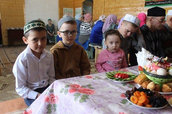 Бердәмлек һәм рухи җылылык бәйрәме