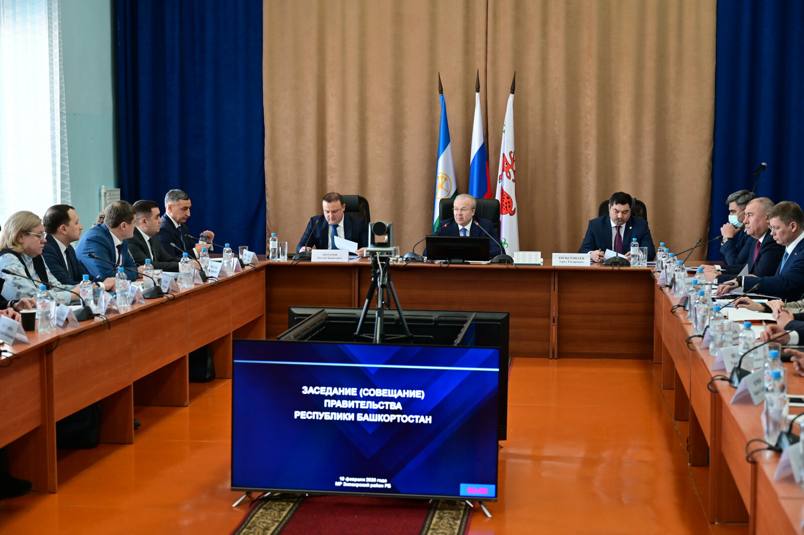 Хөкүмәтенең күчмә утырышында Зилаер районын үстерү турында фикер алыштылар