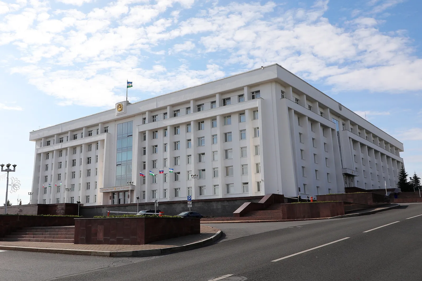 Радий Хәбиров Урындагы үзидарә көне белән котлады