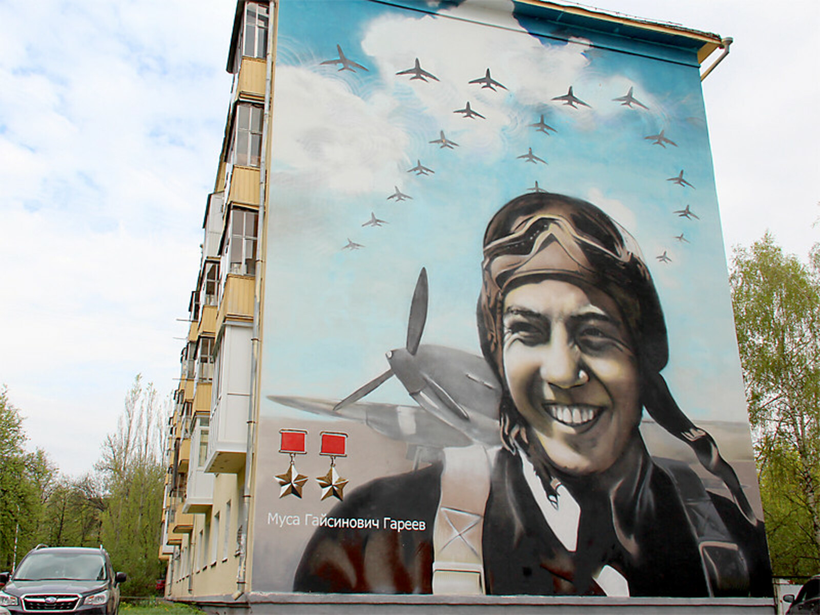 Геройларыбыз истәлегенә лаек булыйк!