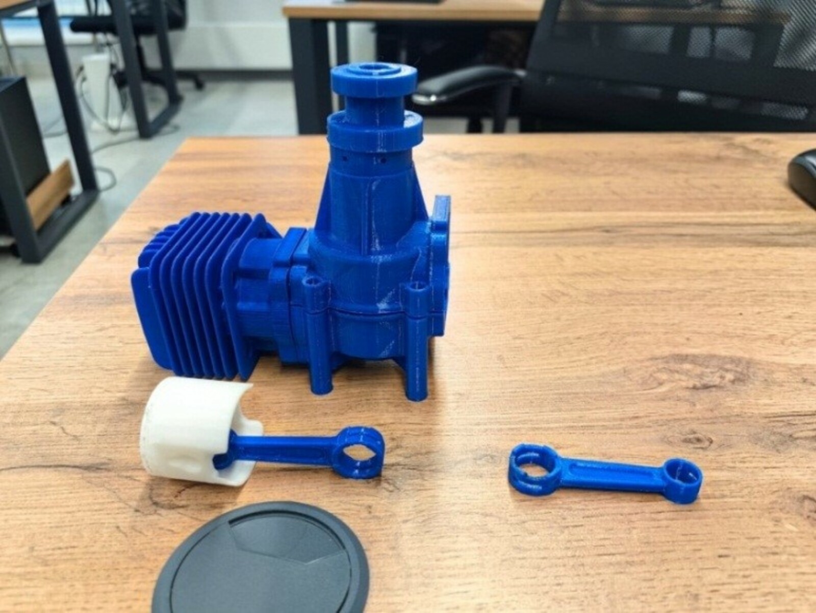 Уфада БПЛА өчен двигательләр җитештерелә