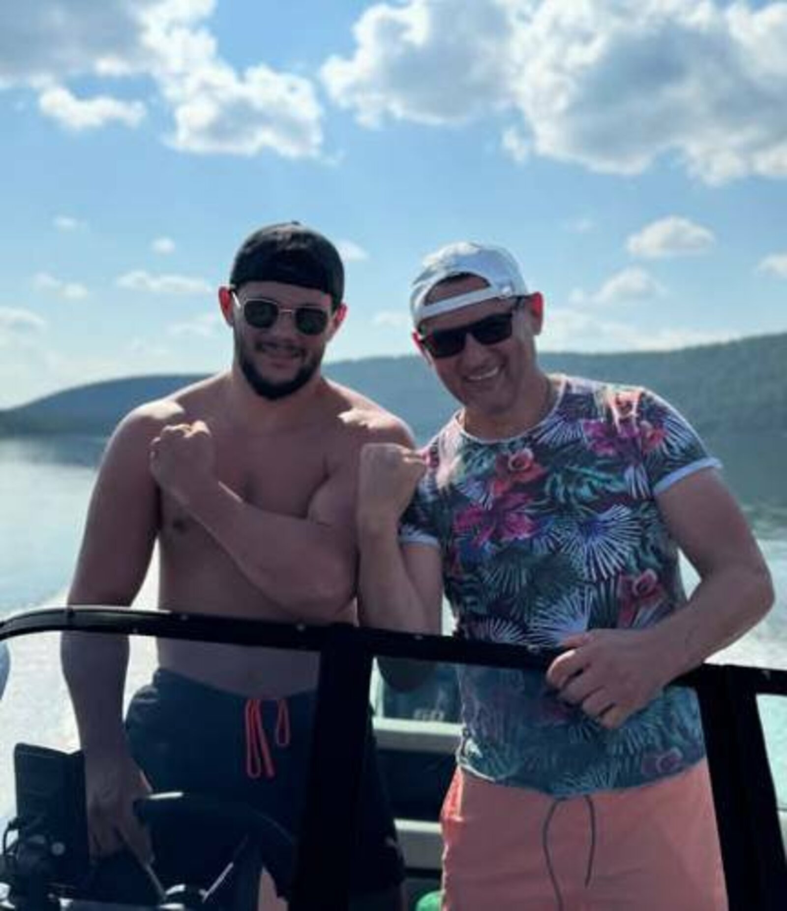 "Кырыслык та кирәк"