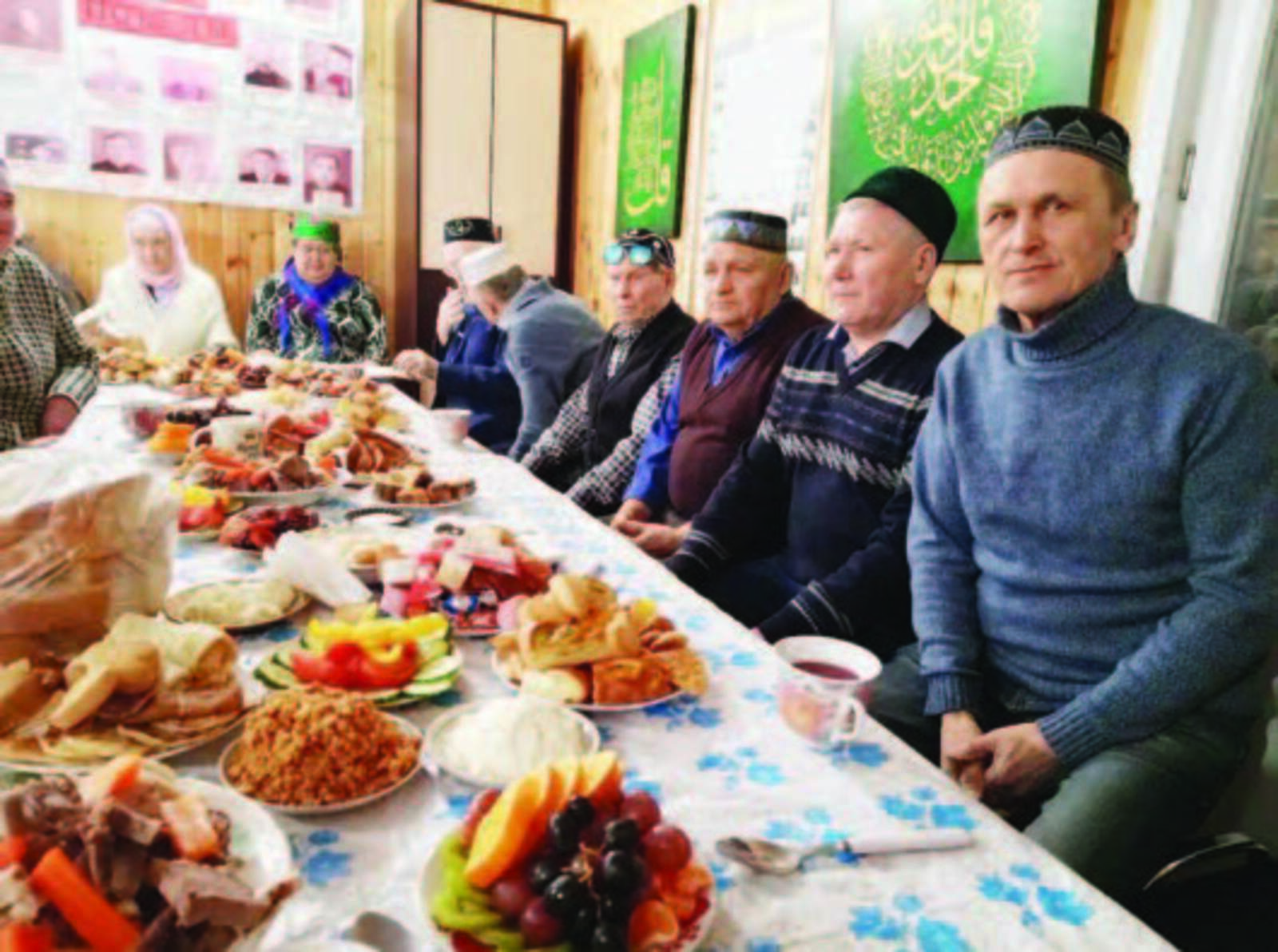 Батырлык, каһарманлык өчен - Русия Герое исеме