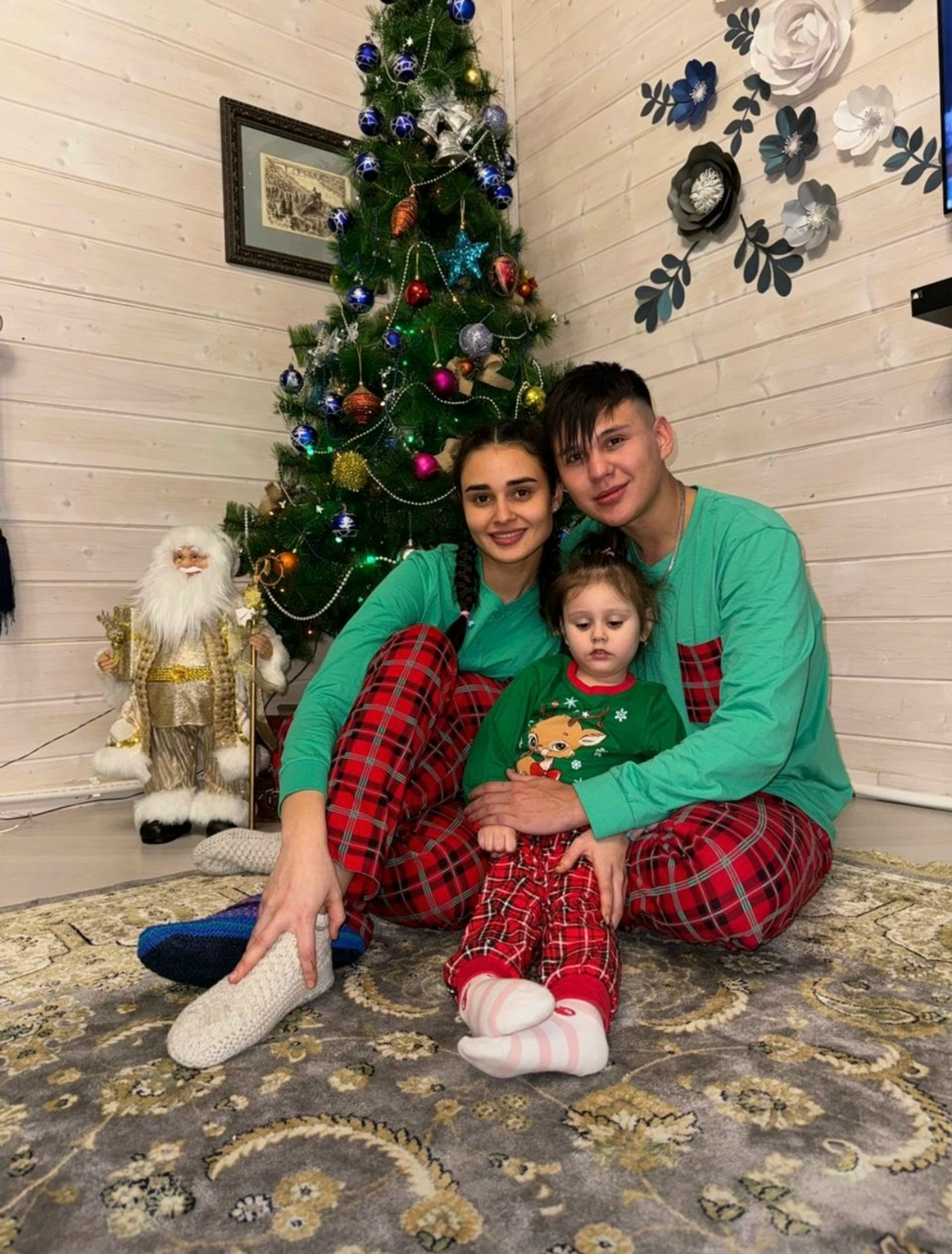 "Ничә сәгать утырырбыз...'