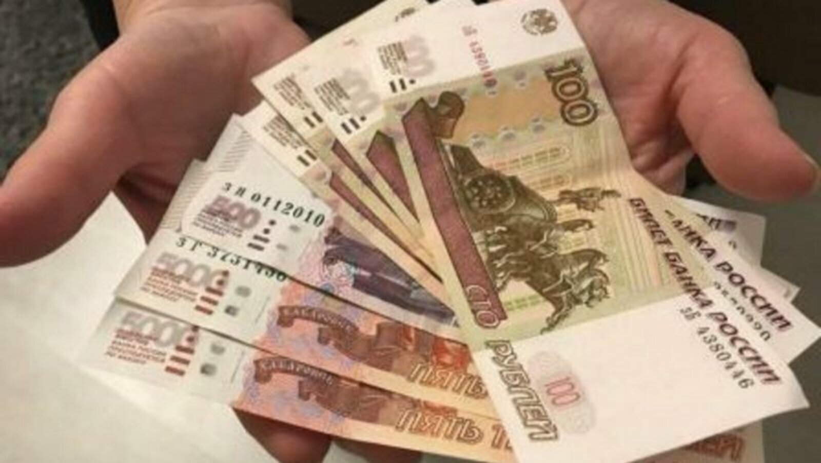 "Без генә булдыксыз гаиләме әллә?"