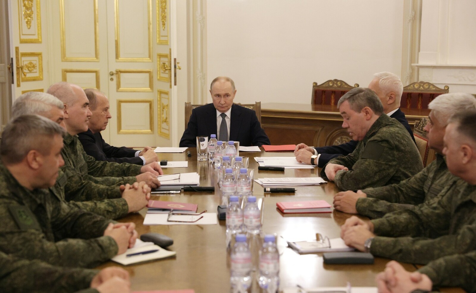 Ил һәм халык мәнфәгатьләрен яклаучы