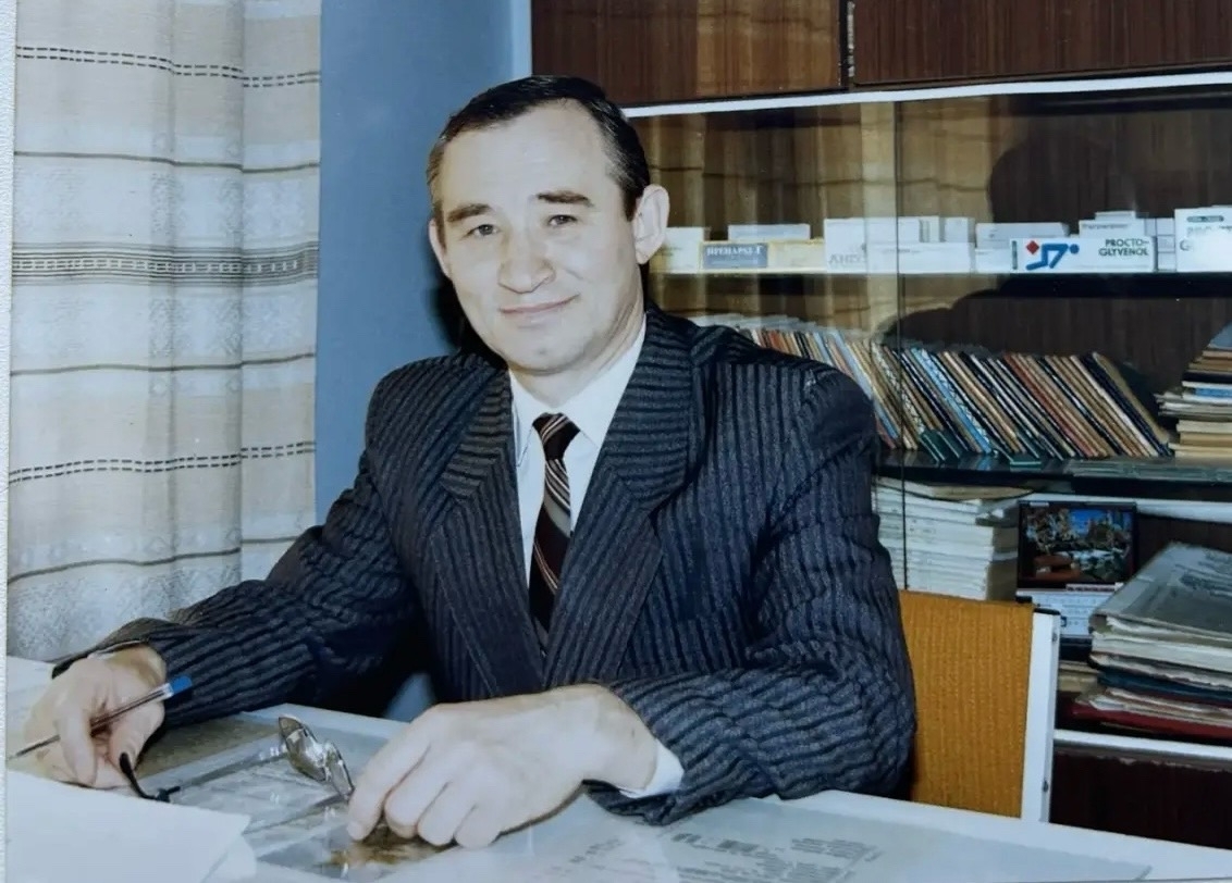 Табиб стажы — ярты гасыр